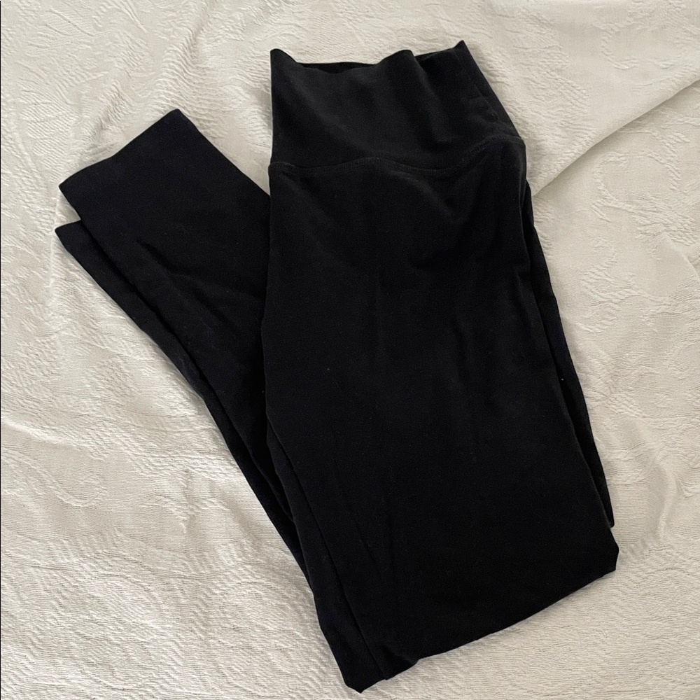Black Offline leggings